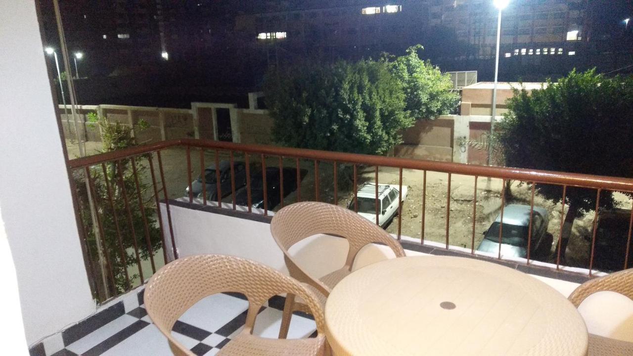 شقة مكرم عبيد للعائلات فقط 21 (Adults Only) Cairo Exterior photo