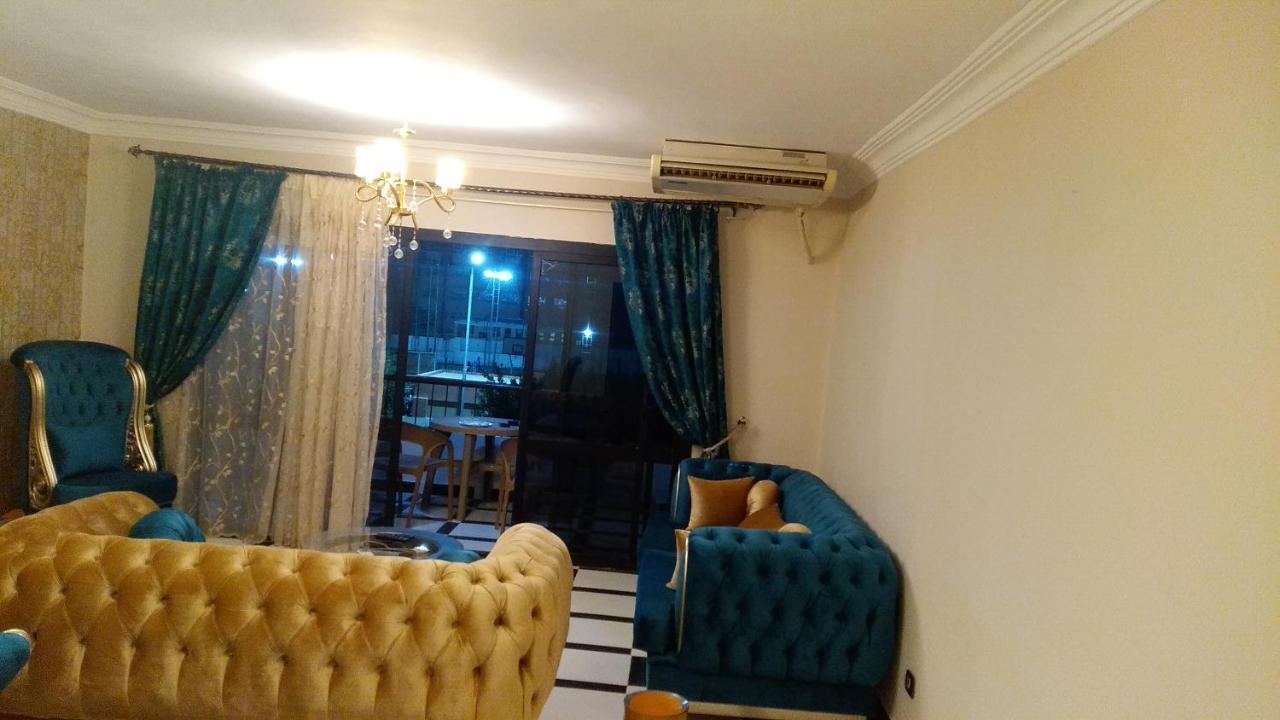 شقة مكرم عبيد للعائلات فقط 21 (Adults Only) Cairo Exterior photo